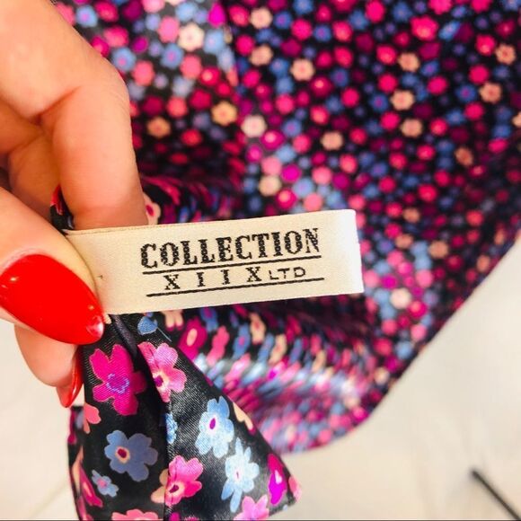 Collection XIIX Ltd Long Vibrant Floral Scarf - Picture 8 of 8